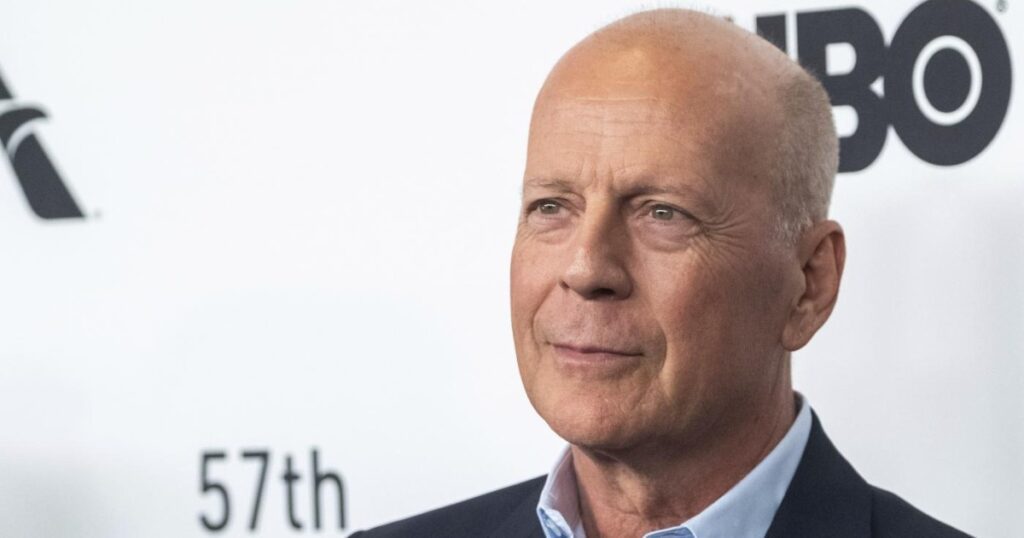 Bruce Willis, quali sono le sue condizioni? La lotta contro la malattia