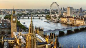 vb34141642-london-bond-ri_0
