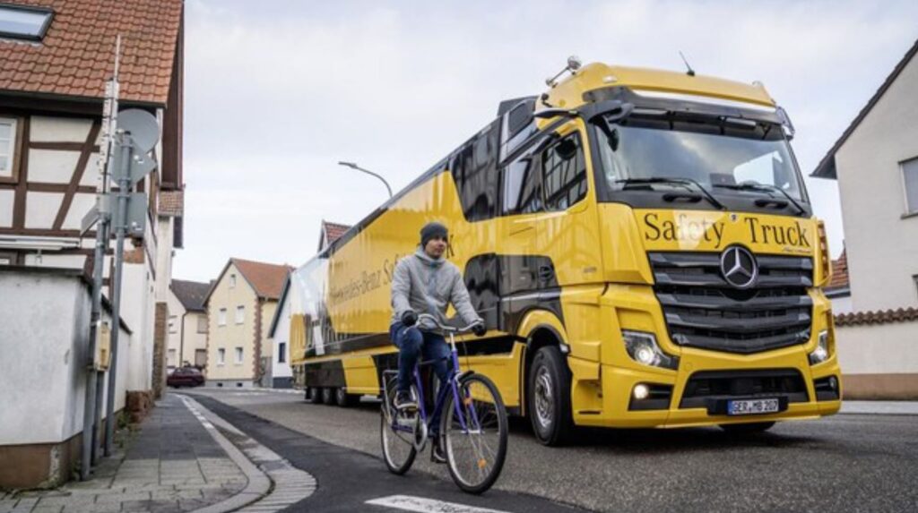 Nuovo obbligo per gli automobilisti