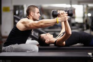 Quanto guadagna un personal trainer? Laurea, stipendio, tempistiche