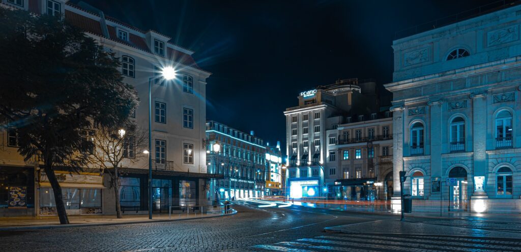 Lisbona by night, Photocredit Pixabay