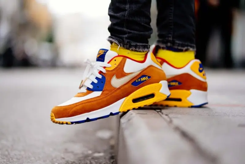 Sneakers uomo, l'evoluzione iconica nel tempo e nello stile