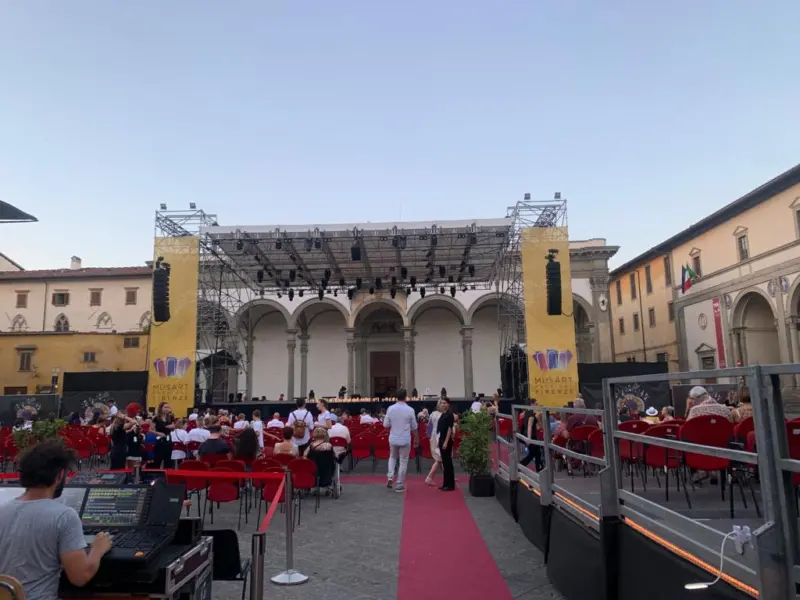 David Garrett sullo splendido palco di Piazza SS Annunziata a Firenze