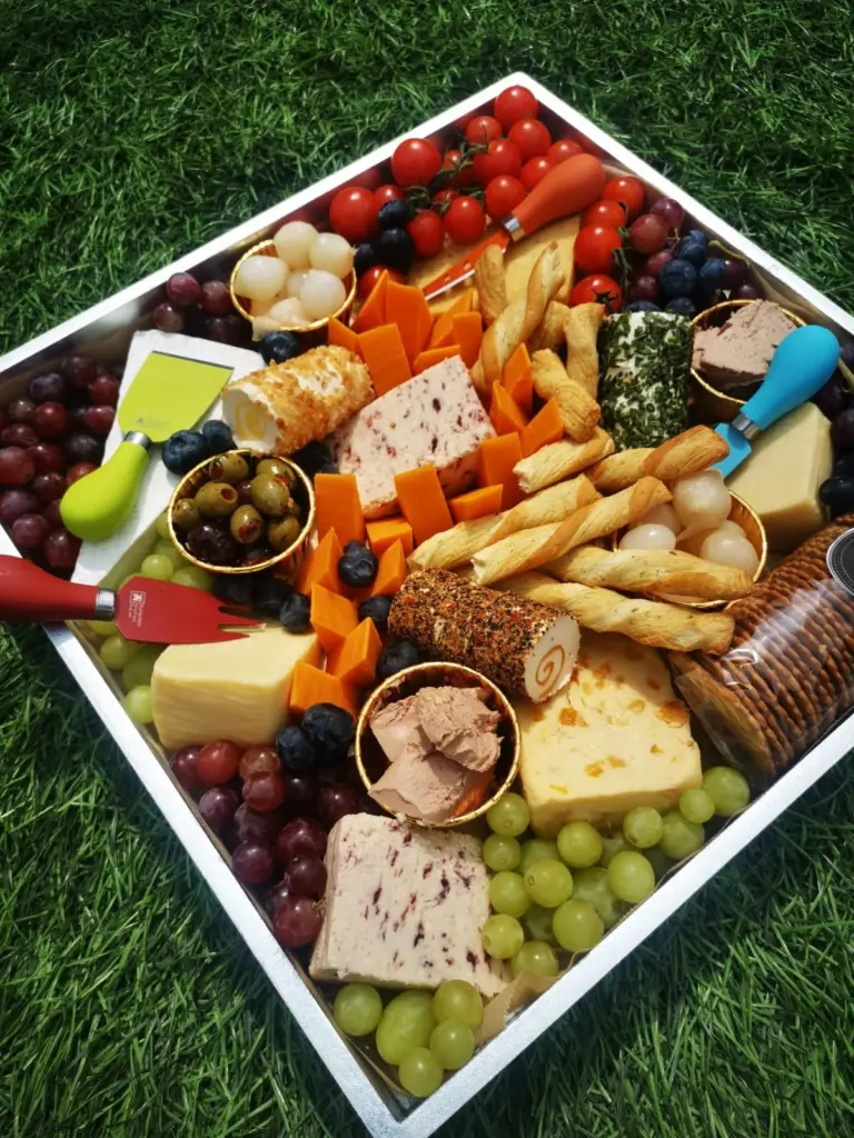 Sapore, Salute e Società, ovvero Decodificare il Complesso Rapporto tra Uomo e Cibo