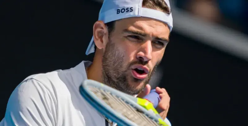 Matteo Berrettini trionfa al suo debutto a Toronto, in vista derby italiano contro Jannik Sinner