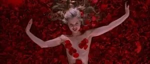 American Beauty e l'Intricata Danza Familiare: Un Ritorno alle Radici