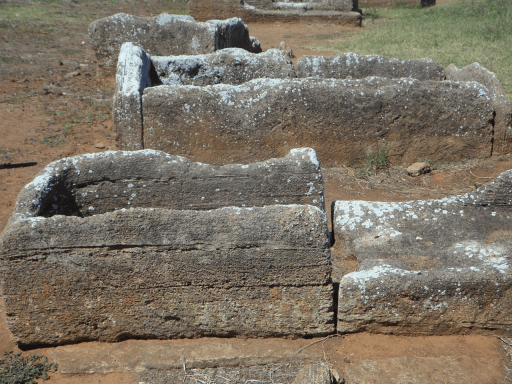 Nuova scoperta archeologica: l'ottobre 2023 regala una necropoli di età romana, il ritrovamento vicino a Salerno.