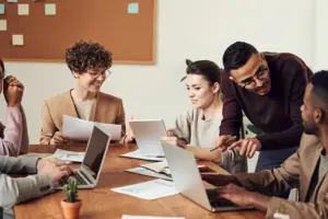 Il Diritto a supporto di una Impresa di Successo: Navigare le Acque Complesse del Mondo degli Affari