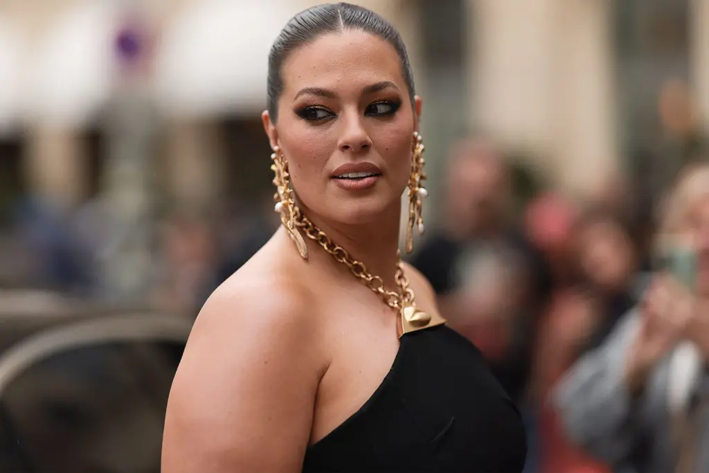 Ashley Graham: la donna più sexy del mondo che sfida gli stereotipi