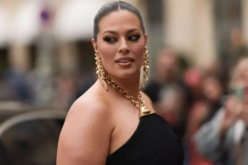Ashley Graham: la donna più sexy del mondo che sfida gli stereotipi