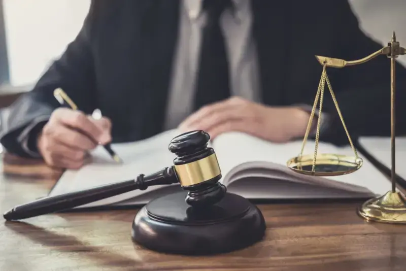 Gli Elementi Chiave di un Contratto di Successo negli Affari