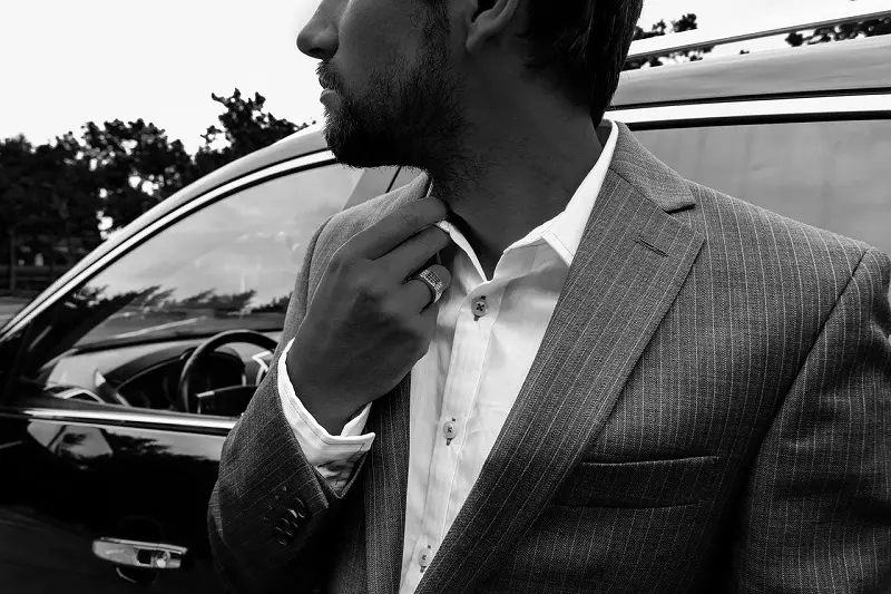 Outfit uomo per le festività natalizie: cosa indossare