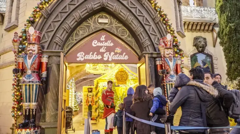 Natale 2023 nel Futuro: L'Olobox del Regno di Babbo Natale Fa Vivere la Magia a MagicLand