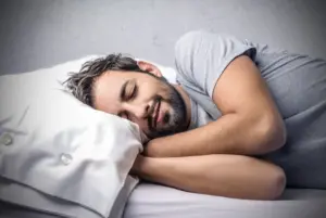 Come-migliorare-il-sonno-dopo-le-feste-i-rimedi-naturali-e-le-buone-abitudini