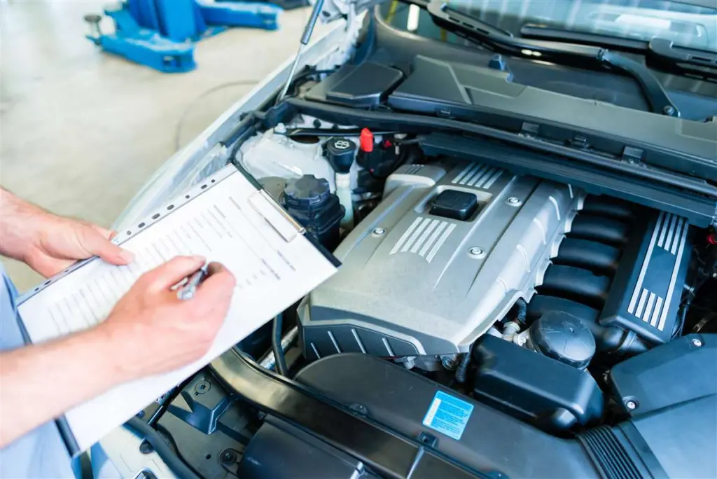 Come prepararsi alla revisione auto nel 2024: ecco le nuove procedure ed i nuovi costi