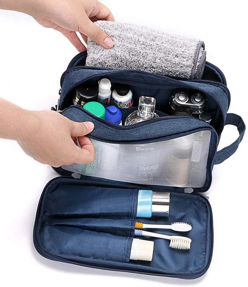 Travel kit uomo 2024 cosmetici e prodotti uomo e le tendenze moda da non perdere