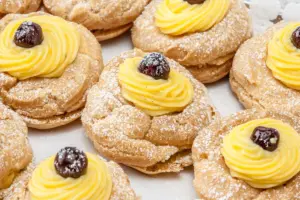 Festa-del-Papa-e-Zeppola-di-San-Giuseppe-Una-Tradizione-Dolcissima
