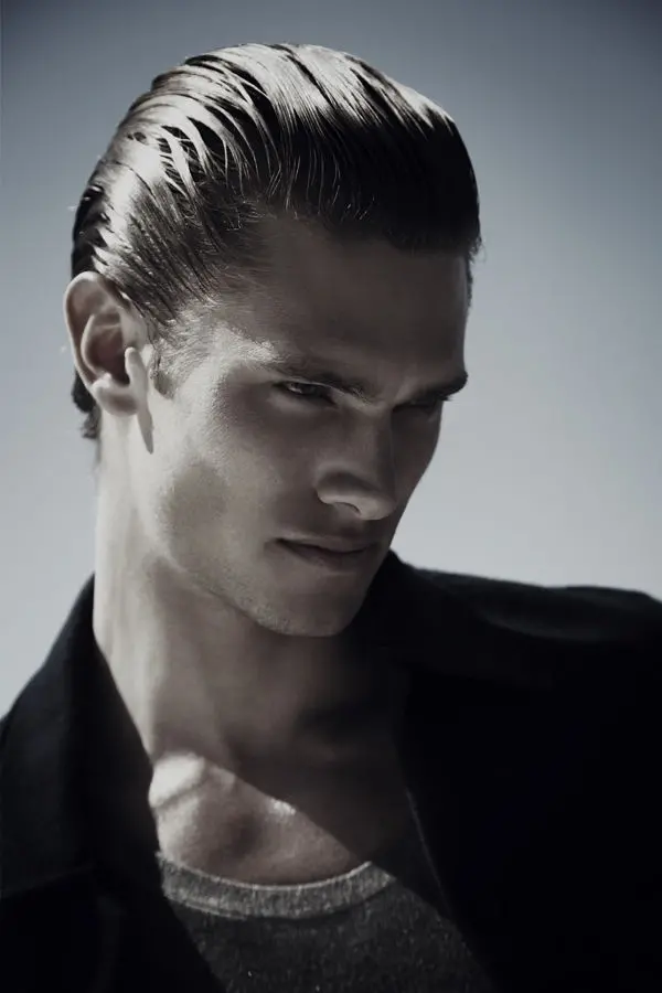 Capelli uomo effetto bagnato
