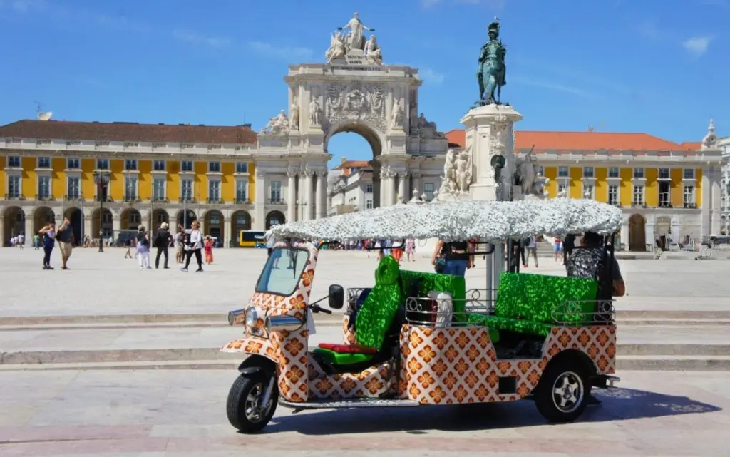 Esplorare Lisbona in Primavera: Parchi Incantevoli ed Emozioni Uniche
