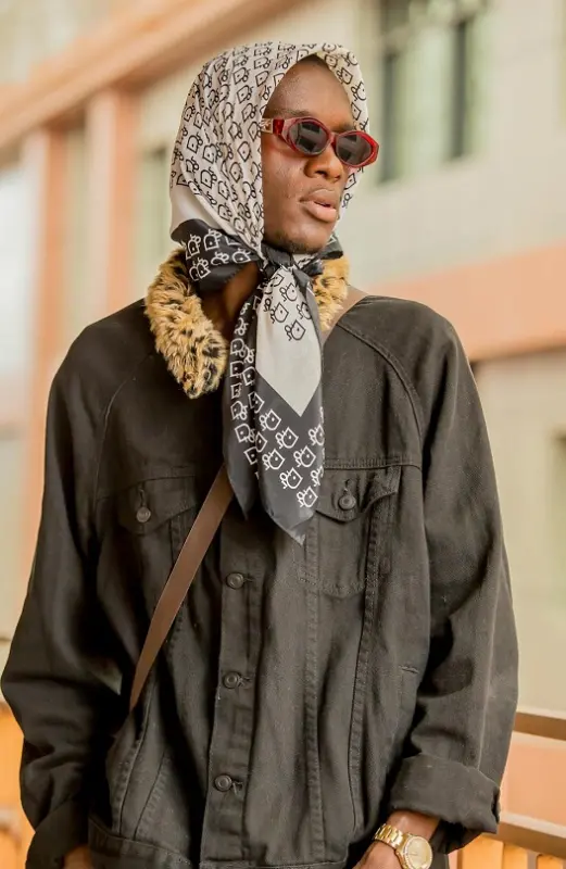Foulard Uomo, un tocco di stile per qualunque outfit, sia raffinato che casual
