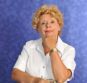 MARIA LUISA MINARELLI(1)