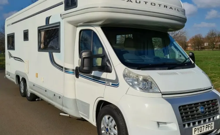 Acquistare la prima roulotte o il primo caravan è un passo emozionante verso un nuovo stile di vita fatto di libertà e avventure.