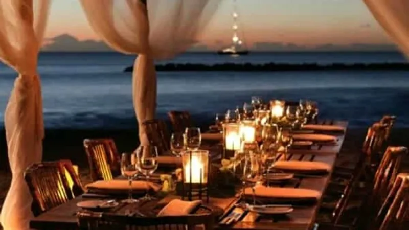 Ferragosto, una delle festività più attese dell'estate italiana, rappresenta un momento di convivialità e celebrazione in tutta la penisola