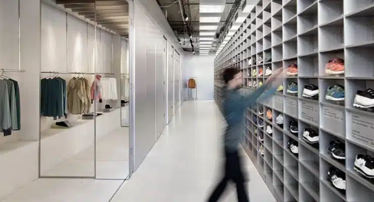 Milano Accoglie il Primo Store di On, le Scarpe di Roger Federer: Un Nuovo Hub per Amanti del Running e della Moda