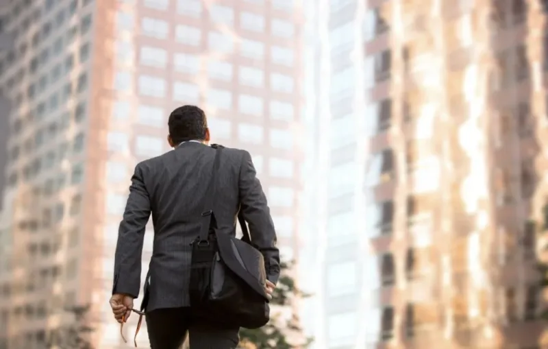 Ritrovare la motivazione dopo le vacanze: consigli pratici per i dipendenti