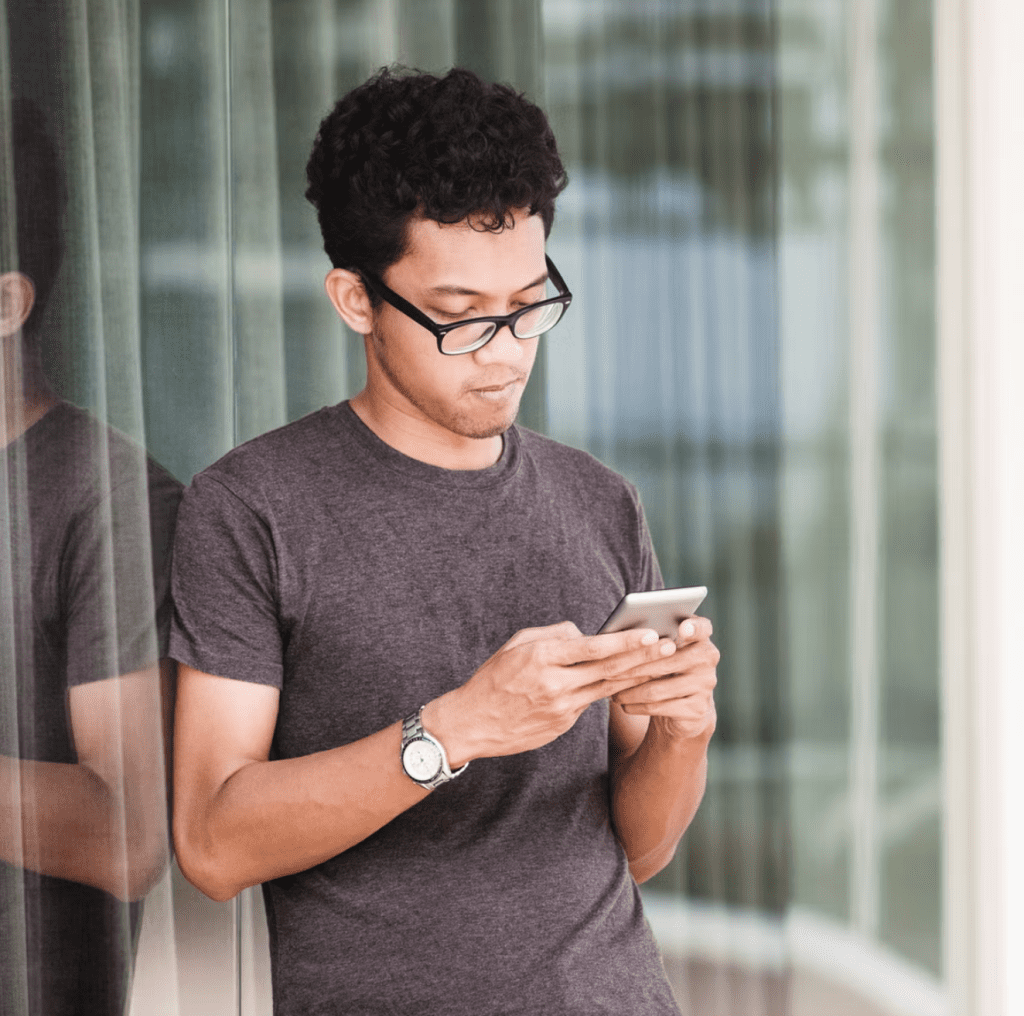 Capire il Ghosting: Un Fenomeno Sociale Contemporaneo
