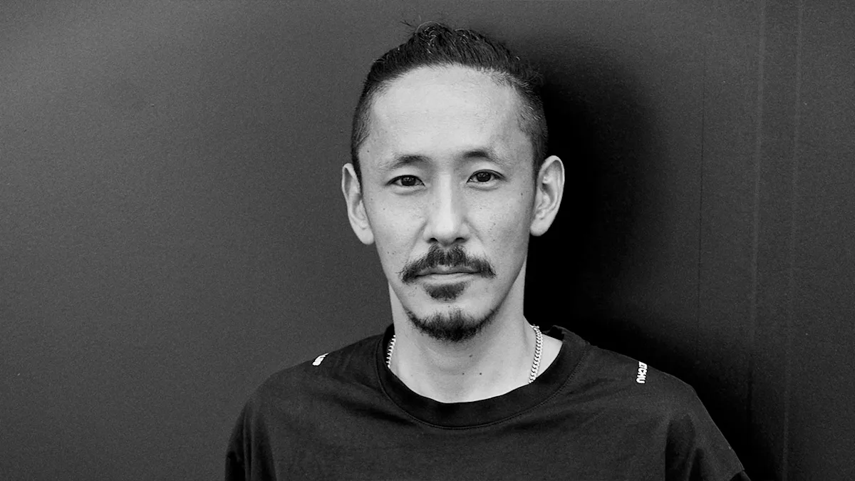 Satoshi Kuwata e SETCHU: Il Design Innovativo che Unisce Oriente e Occidente a Pitti Uomo 107