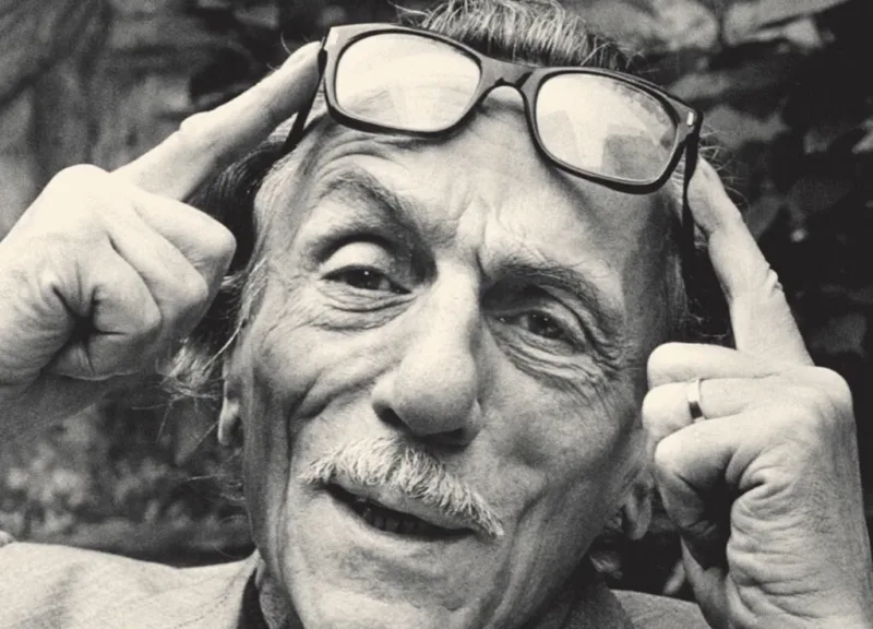 Eduardo De Filippo: Quarant'anni dopo, l'immortalità di un Genio del Teatro Italiano