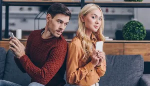 Gelosia e fiducia: come affrontare e superare le insicurezze nella coppia
