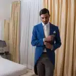 Evoluzione dell'Eleganza Maschile: Le Nuove Tendenze per lo Sposo del 2024-2025