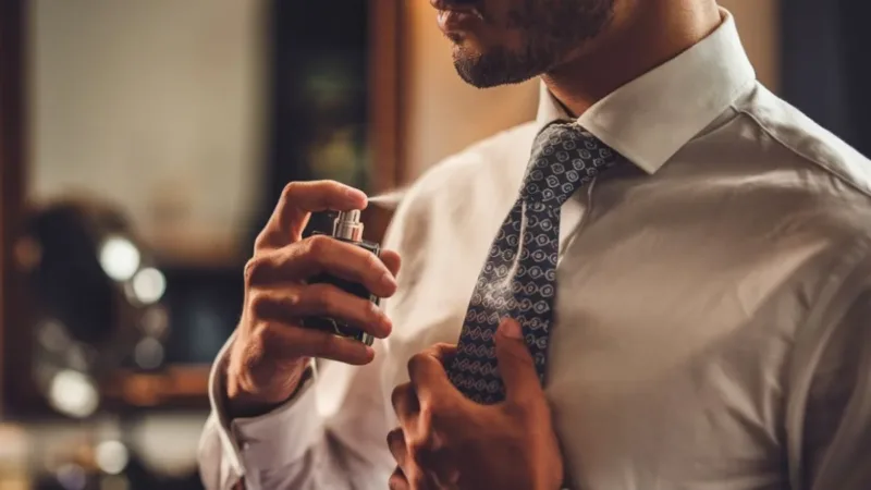 Fragranze invernali per uomo: guida ai profumi maschili più caldi ed intensi per l’inverno