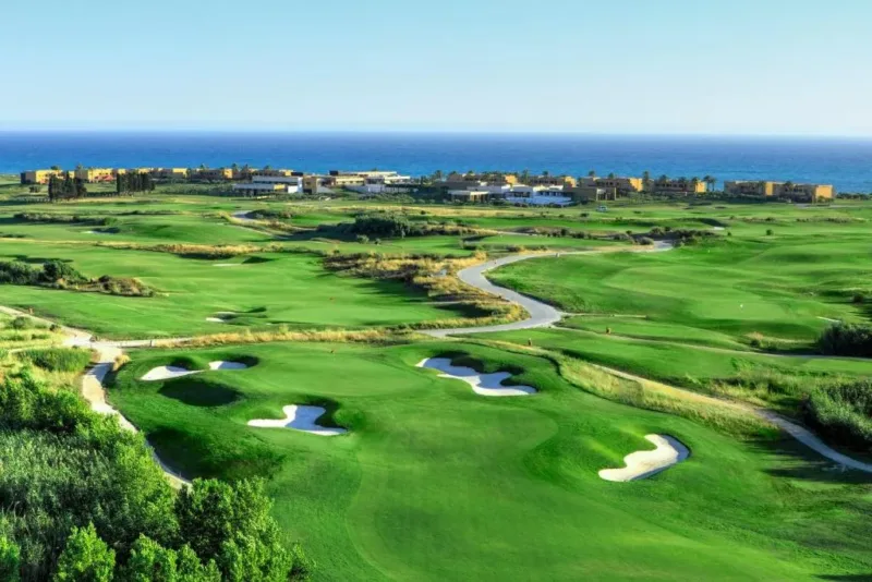 Tennis e golf: i resort in Italia e nel resto d'Europa che combinano perfettamente i due sport