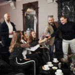 Il Gentleman Contemporaneo: Un Viaggio Attraverso l'Evoluzione del Rispetto e dell'Eleganza Morale