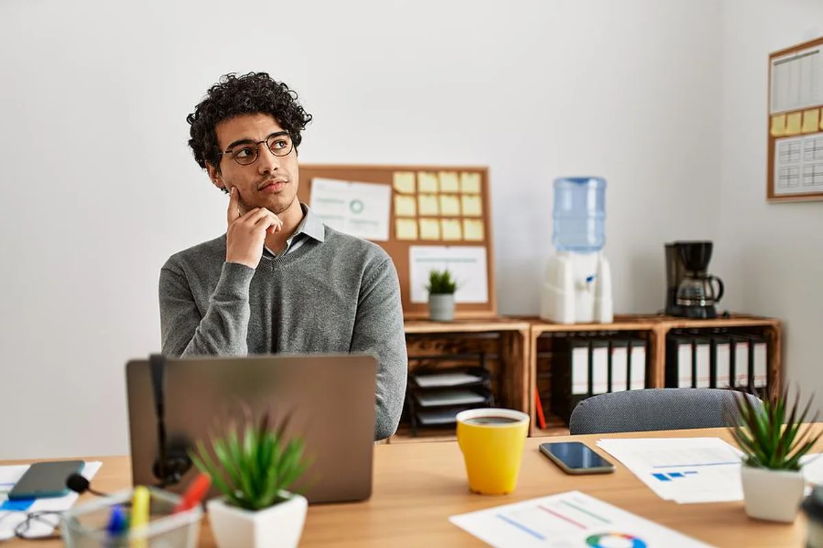 Il Grande Passo: Una Guida Completa al Cambio di Lavoro.