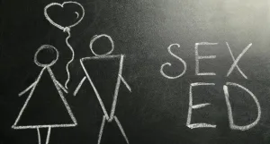 In un mondo in cui i rapporti sono sempre più complessi e le aspettative sulle relazioni continuano a evolversi, l'educazione sessuo-affettiva diventa un pilastro fondamentale per il benessere maschile e ne parliamo in questo articolo