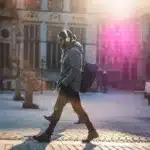 Pratici, Versatili e Resistenti: i Pantaloni Elasticizzati Per Uomo Sono Uno dei Trend della Primavera – Estate 2025.