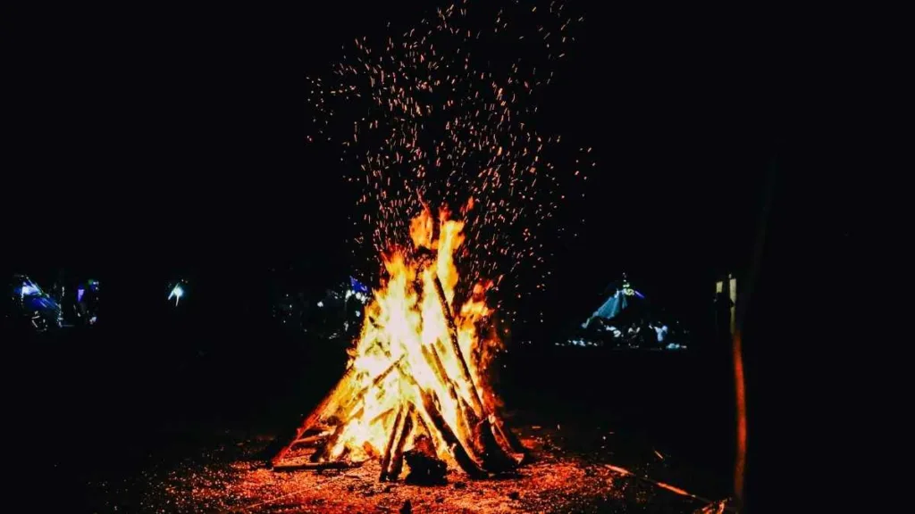 Weekend in tenda_ come organizzare un camping di primavera in stile uomo