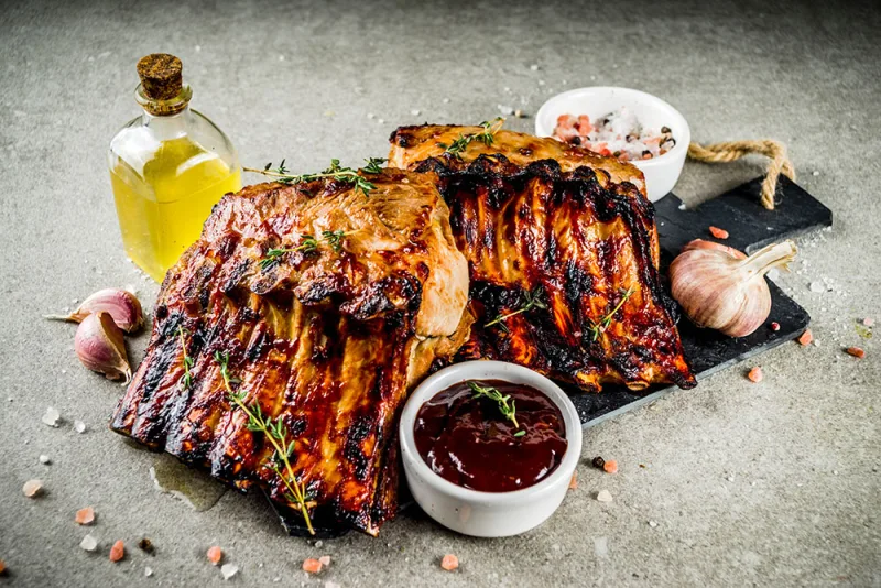 Barbecue perfetto? Condimenti e marinature per dare sapore alla carne
