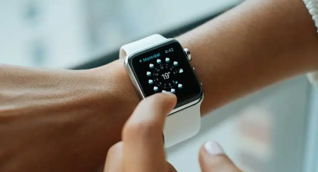 Tra i prodotti più interessanti da regalare per la Festa della Mamma, gli smartwatch potrebbero essere delle ottime soluzioni da tenere in considerazione