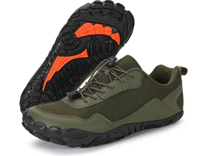 Le scarpe barefoot da uomo sono calzature progettate per imitare la camminata a piedi nudi