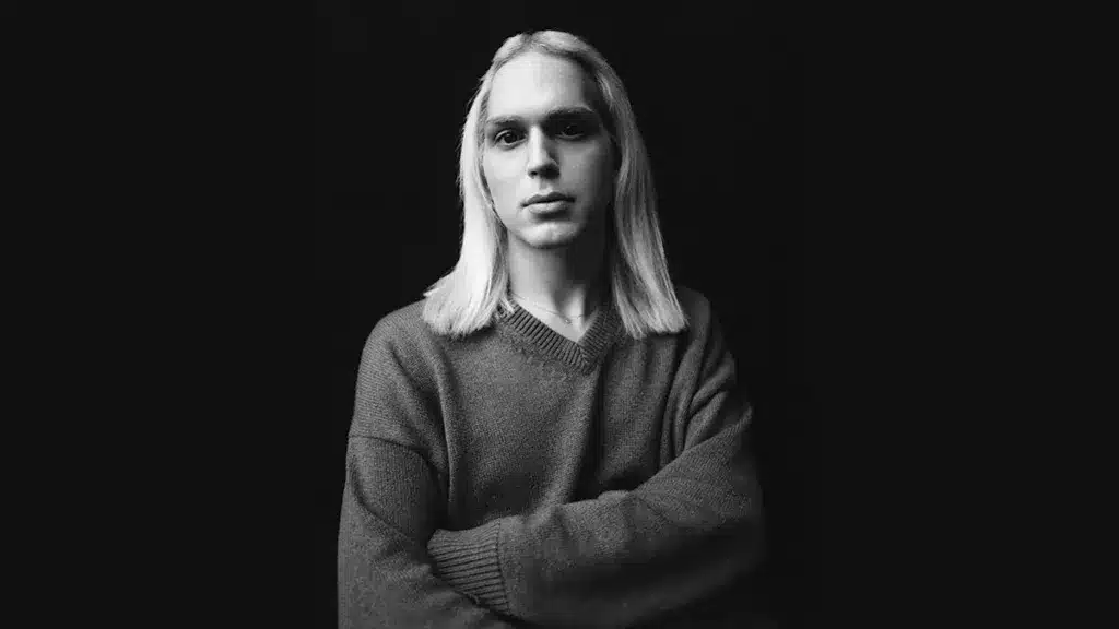 Niccolò Pasqualetti: Il Rivoluzionario del Guardaroba Maschile Sbarca a Pitti Uomo 108.