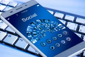 SOCIAL (1)