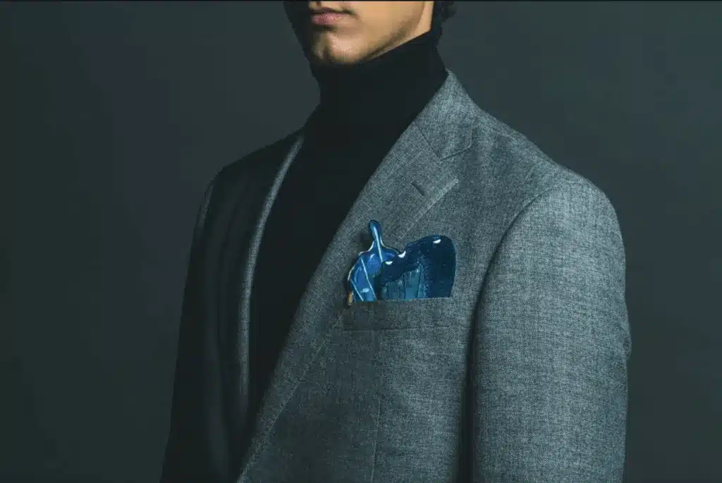 Novel Fineries al Pitti Uomo 108: L'Arte Perduta Rivive negli Accessori di Lusso
