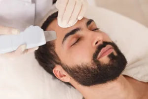 Cliniche Estetiche per Uomo a Napoli: 5 indirizzi per prendersi cura del proprio aspetto