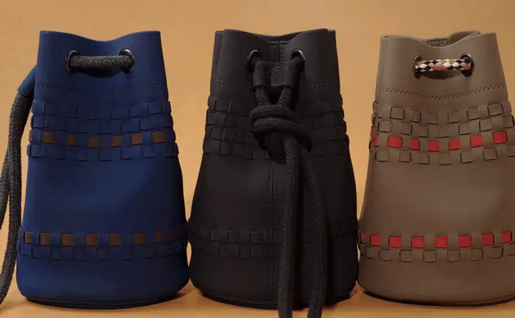 POCCA: Quando l'Accessorio Diventa Dichiarazione di Stile