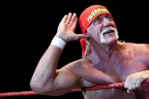 Shock nel Mondo del Wrestling: Hulk Hogan ci lascia, ecco come è morto